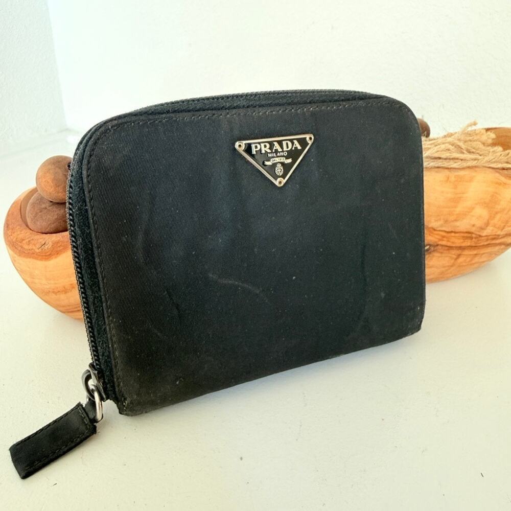 PRADA Black Nylon Zip Around‎ Bifold Wallet Logo Plaque Italy Authentic Designer